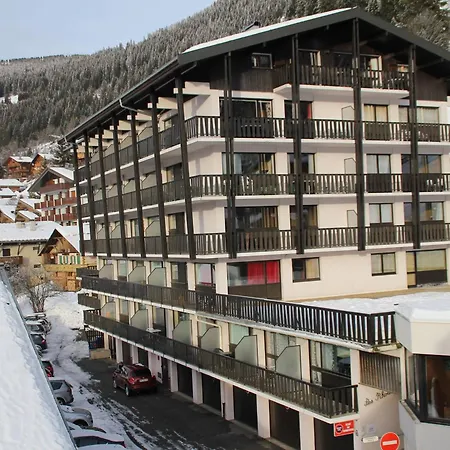 Châtel, 1 Pièce, 4 Personnes - Fr-1-200-207