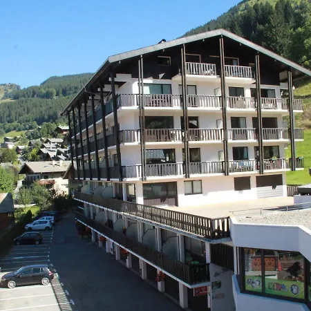Châtel, 1 Pièce, 4 Personnes - Fr-1-200-207